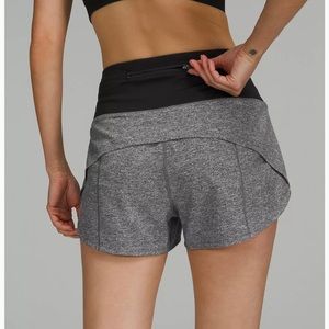 Lululemon Speed Up Mid-Rise Lined Short 4" - Size 4